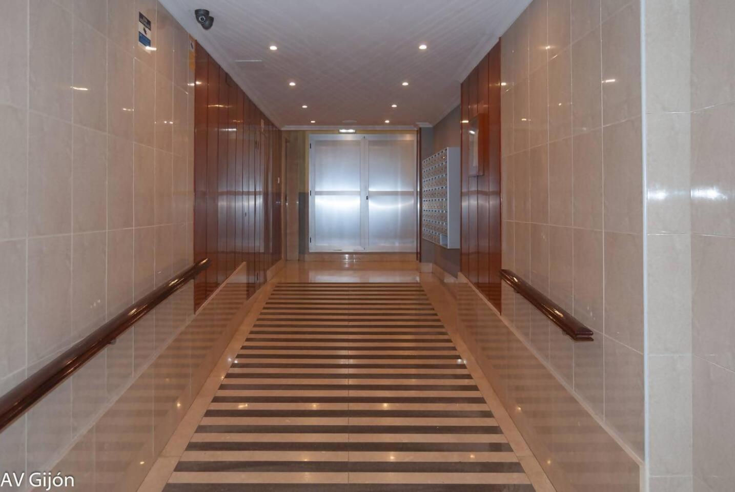Apartmán Av Premio Real 16 Gijón Exteriér fotografie